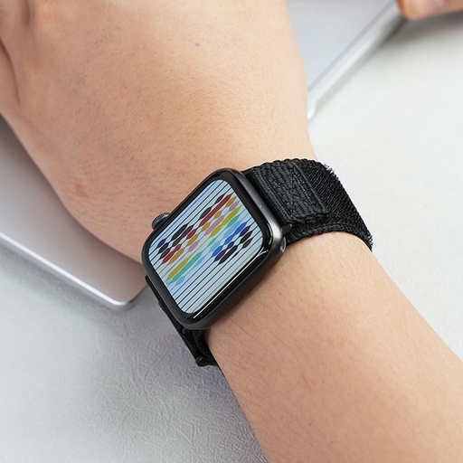 Forcell F-Design FA05 nylon na suchý zip řemínek Apple Watch 42 / 44 / 45 / 49 mm (Černá)
