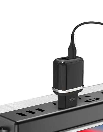 XO L69 2.4A nabíječka (Bílá) – dvojitý USB konektor, Lightning s kabelem